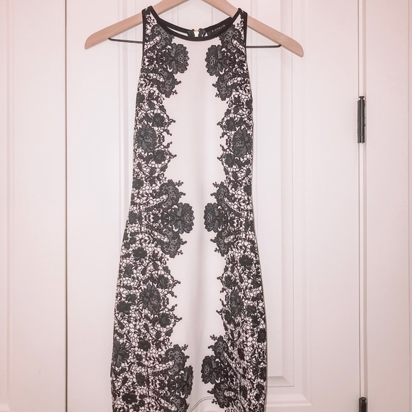 B Darlin Dresses & Skirts - B Darlin Printed Bodycon Dress